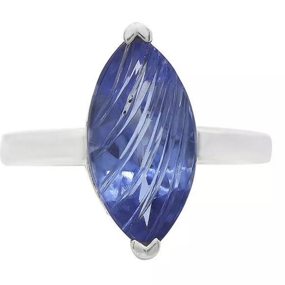 Carved Tanzanite gemstone silver ring size 8.5 - Picture 3 of 4